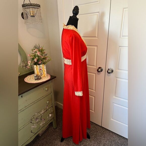 Vintage 60s 70s Gunne Sax Style Red Cream Crochet Peasant Hippie Maxi Dress - Picture 6 of 16